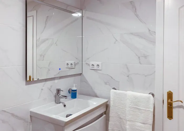 Apartament 1 Bedroom Cozy In *