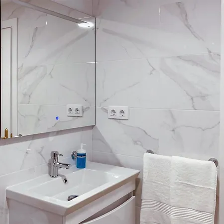 Διαμέρισμα In With House Sea View *